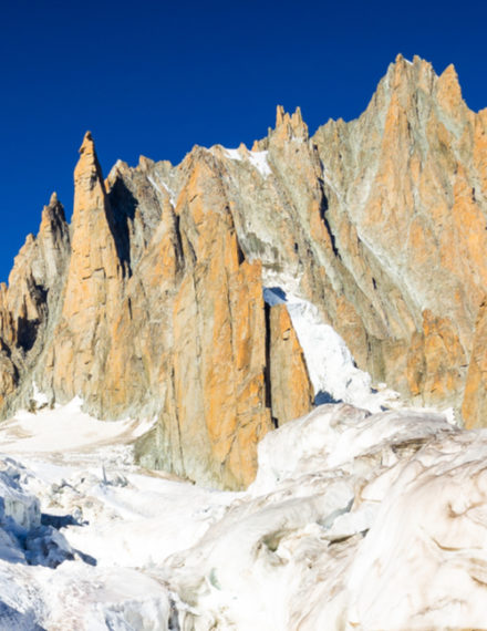 Highline entre les aiguilles du diable