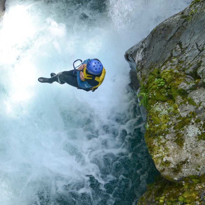 welcome-campings_thematique-canyoning-thumbnail