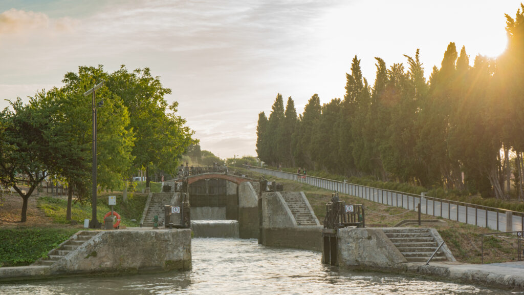 Fonseranes, joyau du Canal du Midi