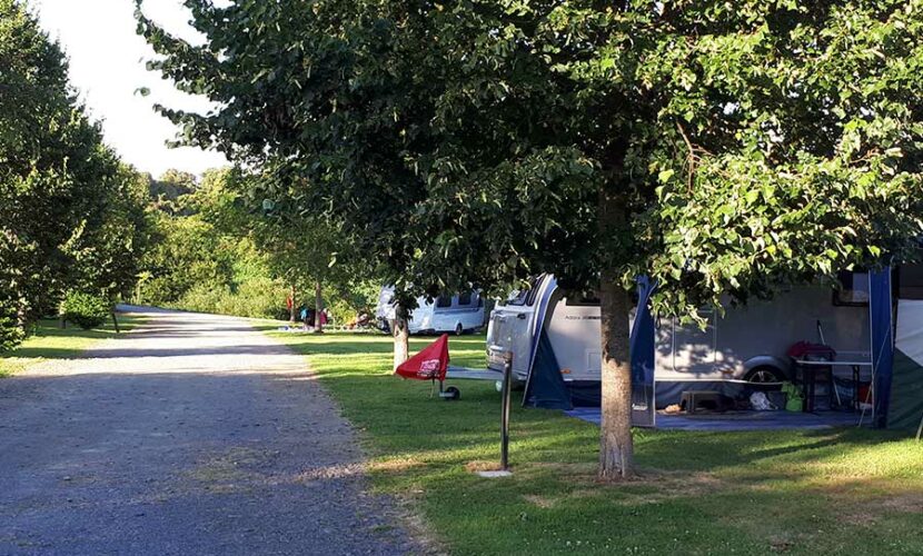 Emplacements Camping Le Lac des Charmilles