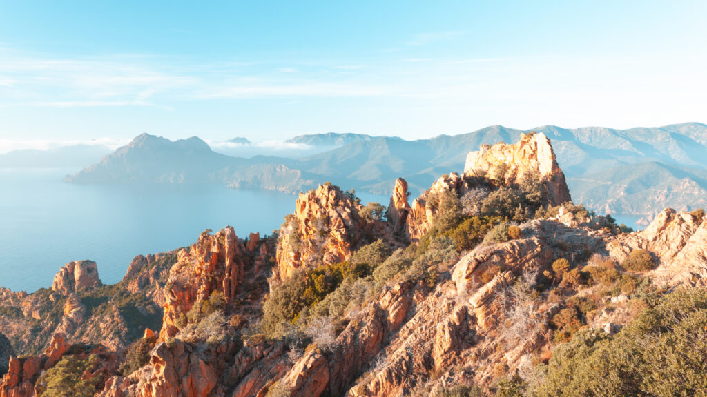 Calanques de Piana pendant vos vacances en Corse