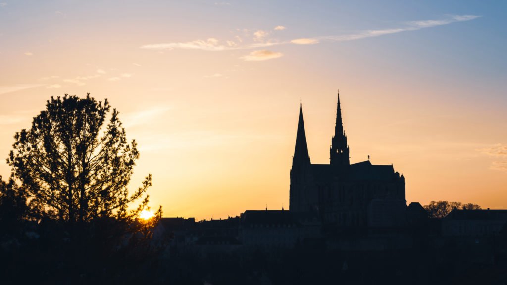 Coucher de soleil sur Chartres